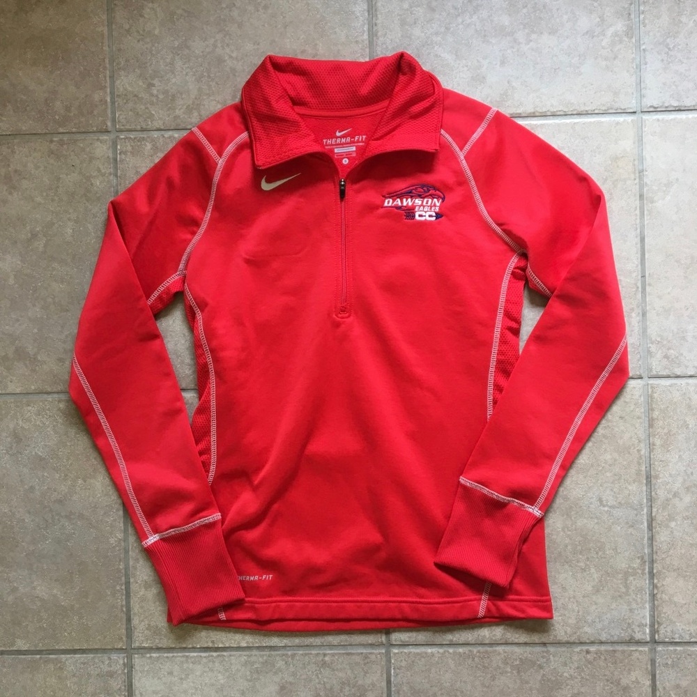 Nike long sleeved quarter zip sweatshirt